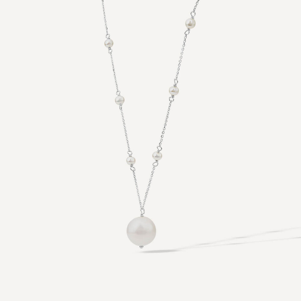 9ct White Gold Pearl Station Chain & Pearl Drop Pendant Necklet