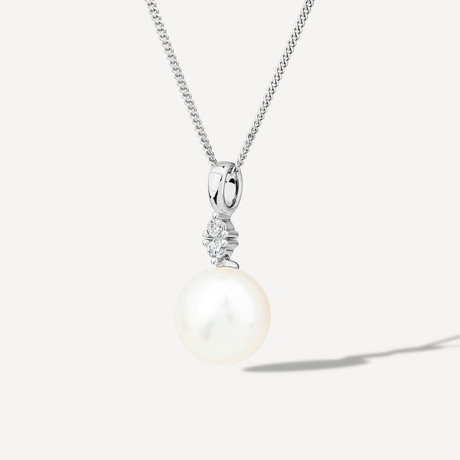 fraser hart pearl necklace