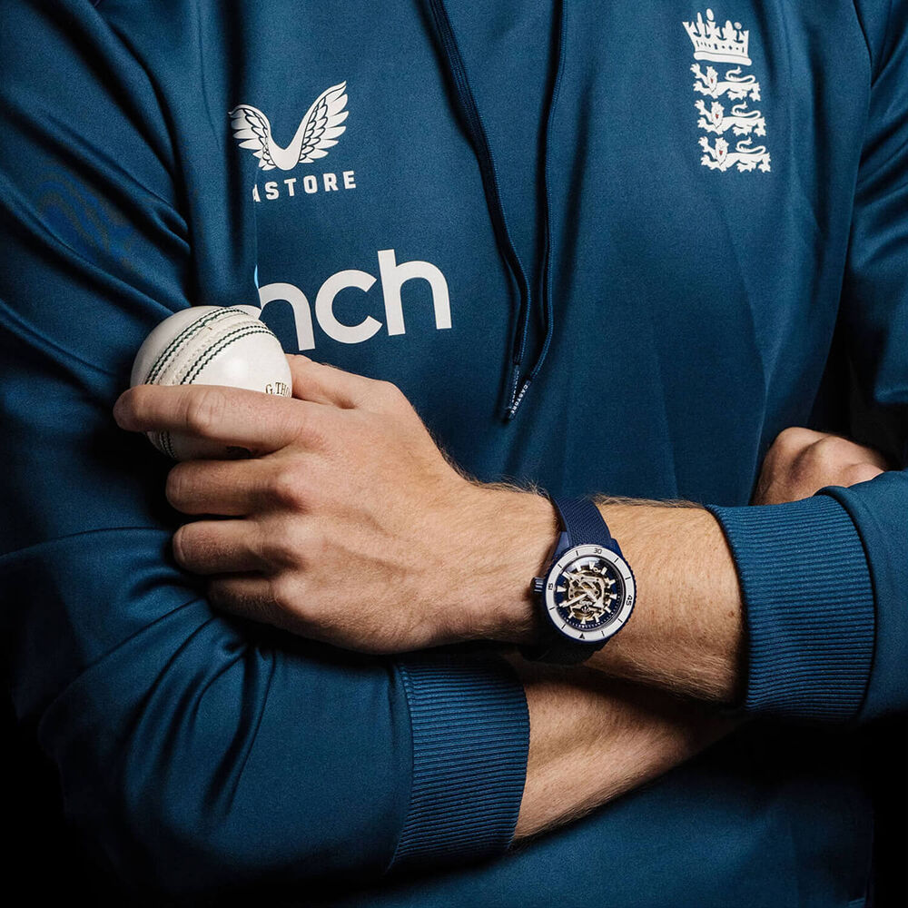 Rado Captain Cook High-Tech Ceramic X England Cricket Limited Ed. 43mm Dial Rubber Strap Watch image number 5