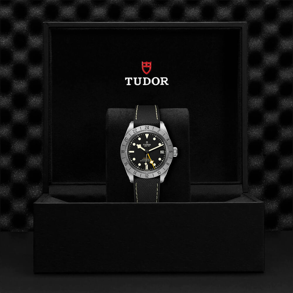 Tudor Black Bay Pro 39mm Automatic Steel Case Black Dial Rubber Strap Watch image number 4